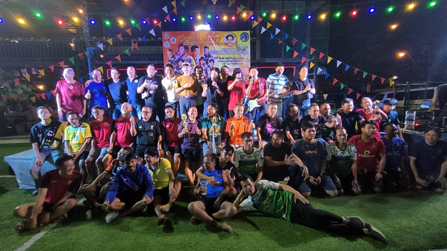 ศิลปินจิตอาสา รวมตัวจัดฟุตบอลการกุศลสะพานบุญเพื่อชีวิตเพื่อพบธรรม